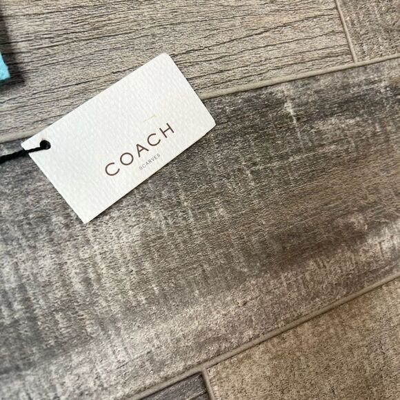 NWT. Coach Signature Logo small scarf. - Picture 4 of 7